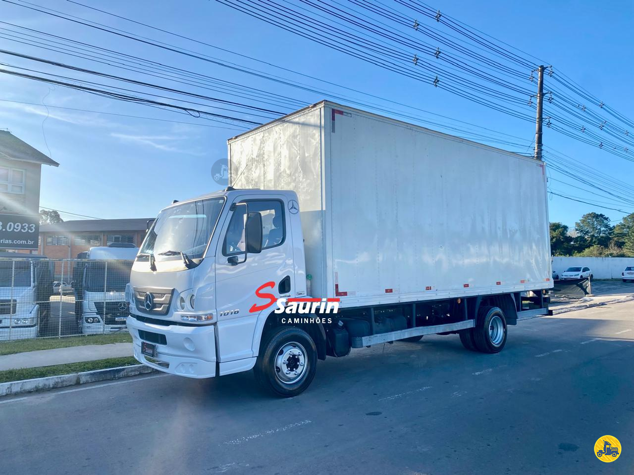 CAMINHAO MERCEDES-BENZ MB 1016 Baú Furgão 3/4 4x2 Saurin Caminhões SANTA MARIA RIO GRANDE DO SUL RS
